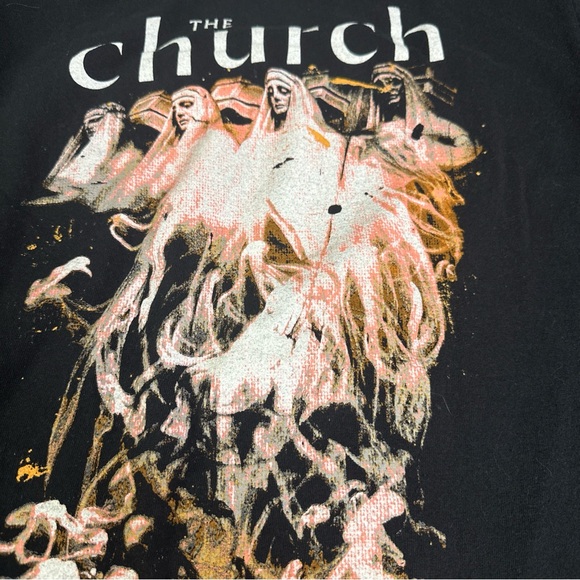 The church tour men’s tee. - Picture 2 of 8
